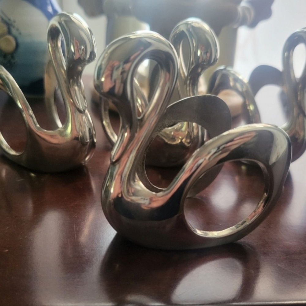 Silver Metal Swan Napkin Holders